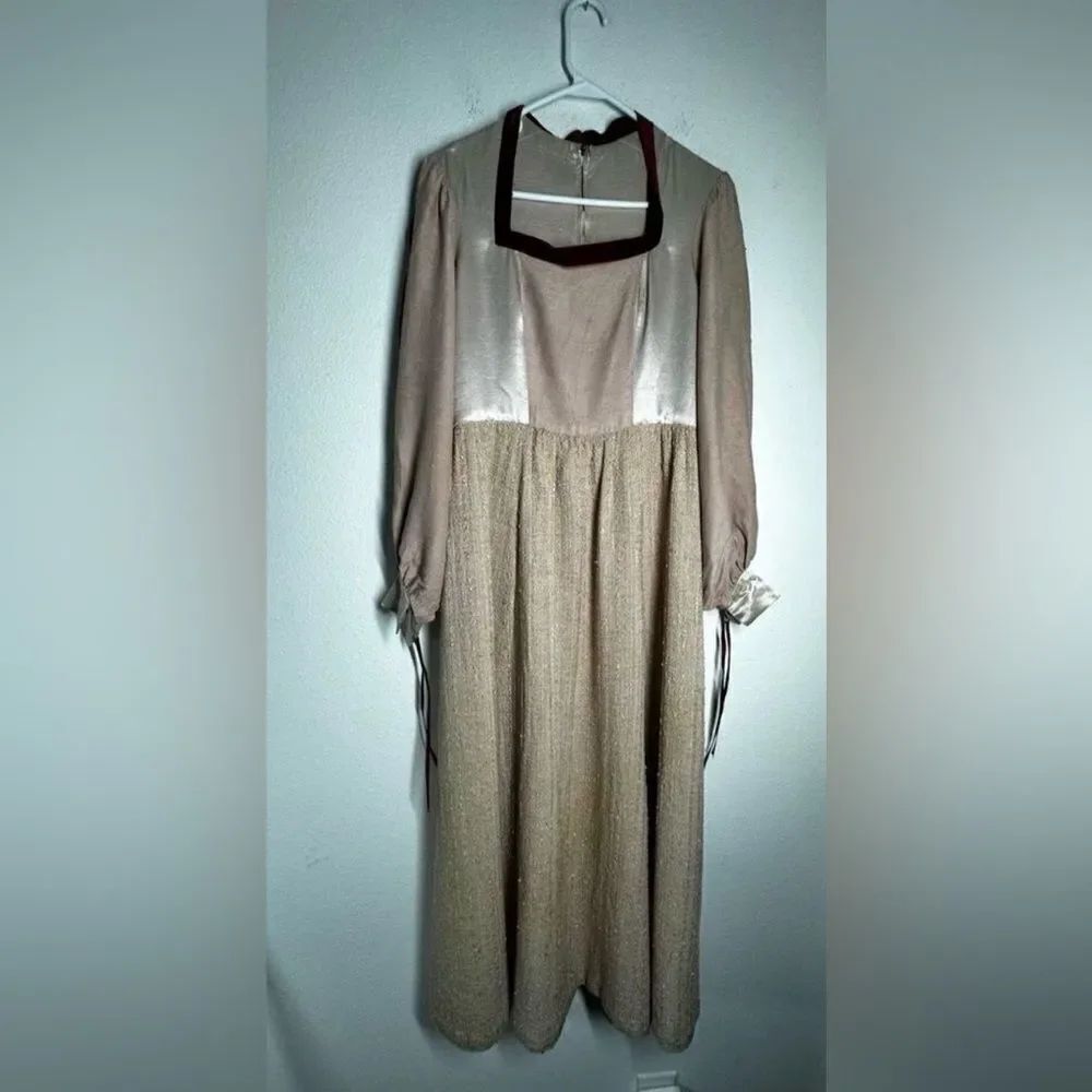 Rare Vintage Amish Cottagecore Handmade Dress Back Zip Tan Pink Size M See Notes